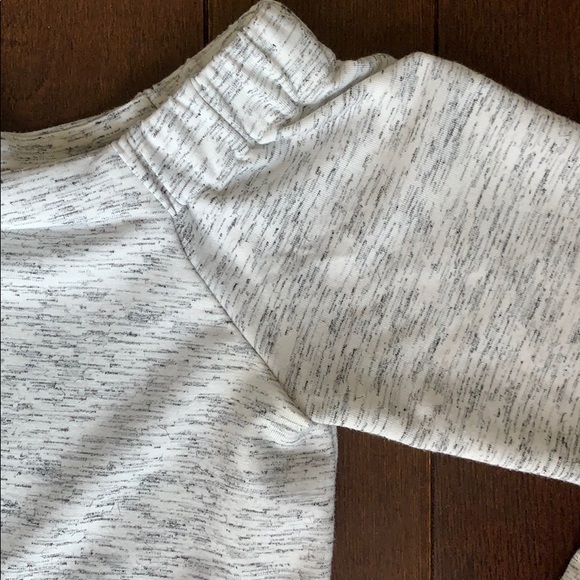 Club Monaco Off-the-Shoulder Top - Picture 5 of 7